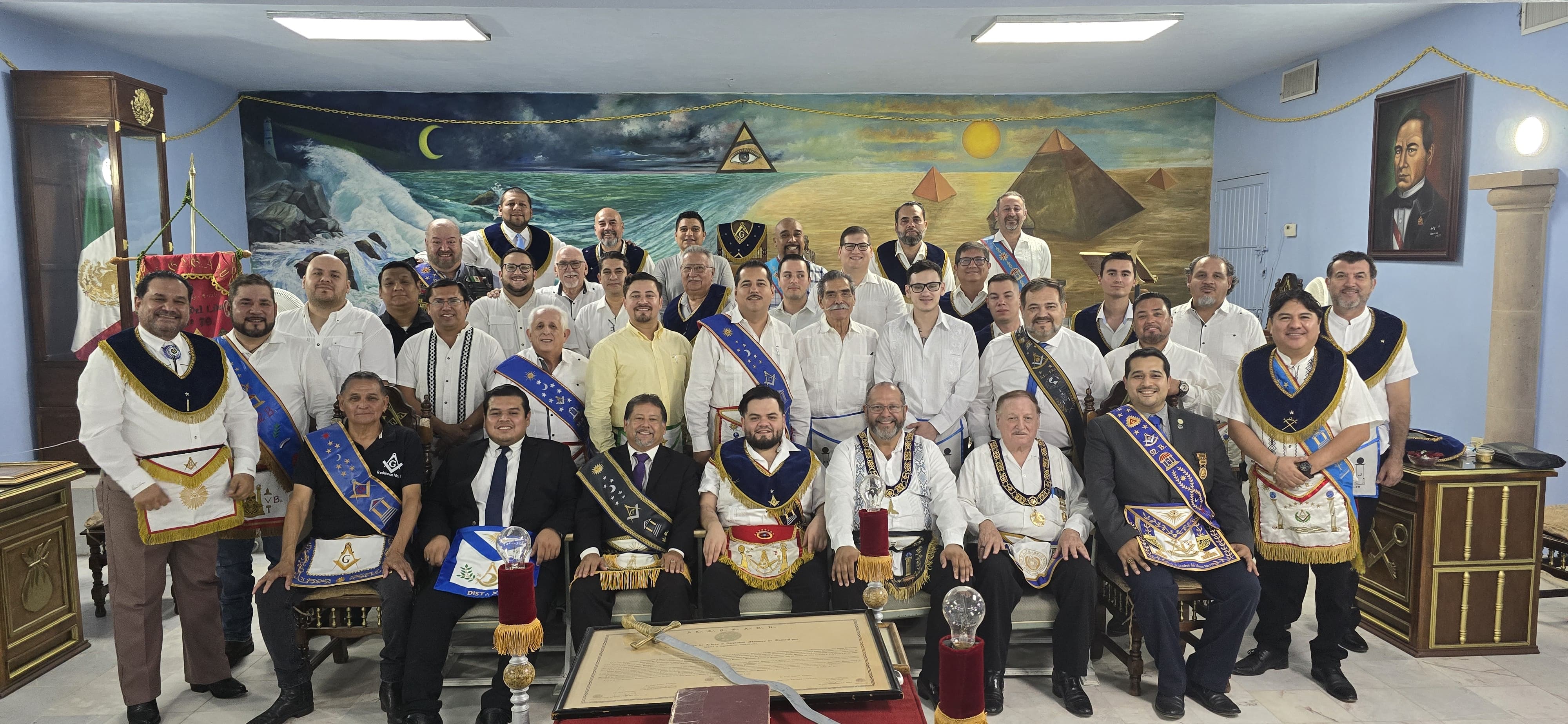 Cedros del Líbano con el MRGM